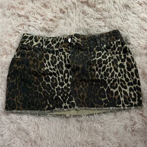 Mini denim leopard print skirt